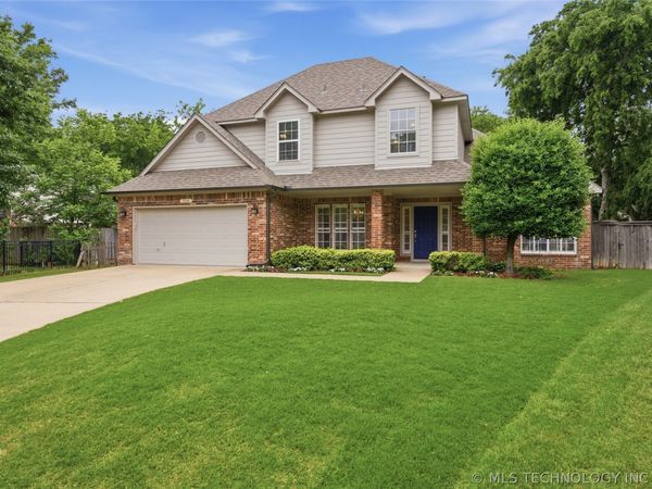 506 S Redwood Place , Broken Arrow, OK 74012