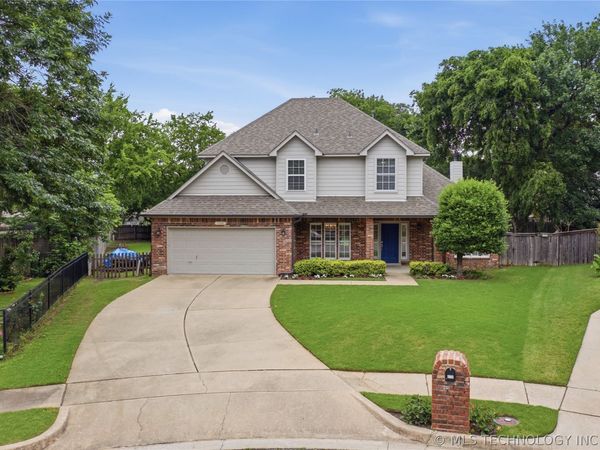 506 S Redwood Place , Broken Arrow, OK 74012