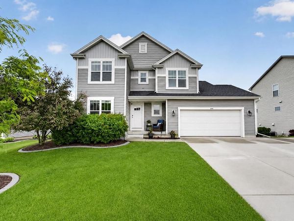 974 Griffin Way, Deforest, WI 53532