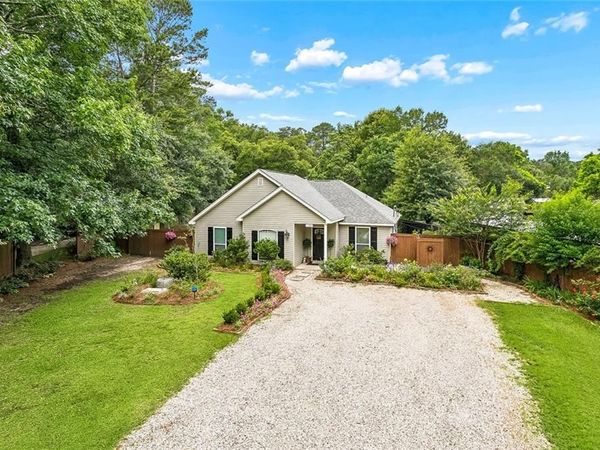 61293 SHADY PINE Road , Lacombe, LA 70445