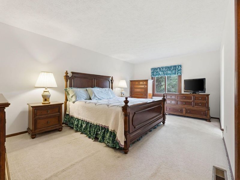 1074 Melinda Drive, Westerville, OH 43081 Photo 23