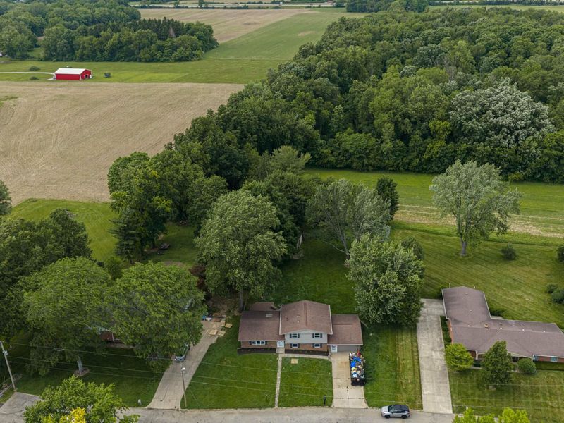 1922 Old Coach Road , Springfield, OH 45505 Photo 2
