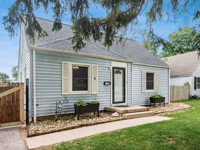 3373 Eisenhower Road, Columbus, OH 43224 Photo 4
