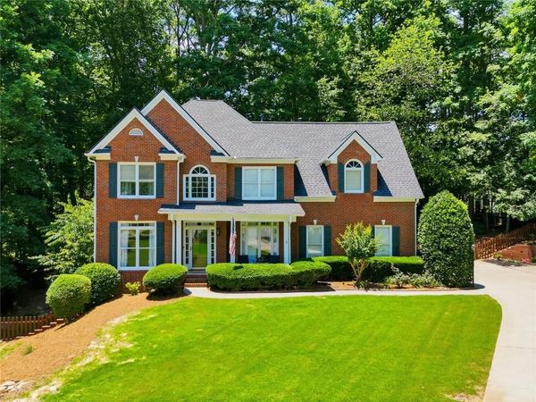 320 Oak Meadow Drive , Woodstock, GA 30188