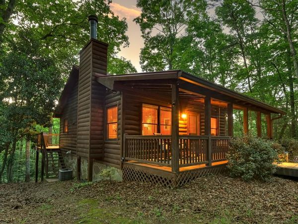 932 Granny Branch Drive, Blue Ridge, GA 30513