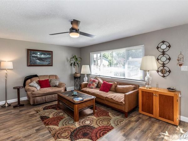 3637 Blecha Road, Imperial, MO 63052