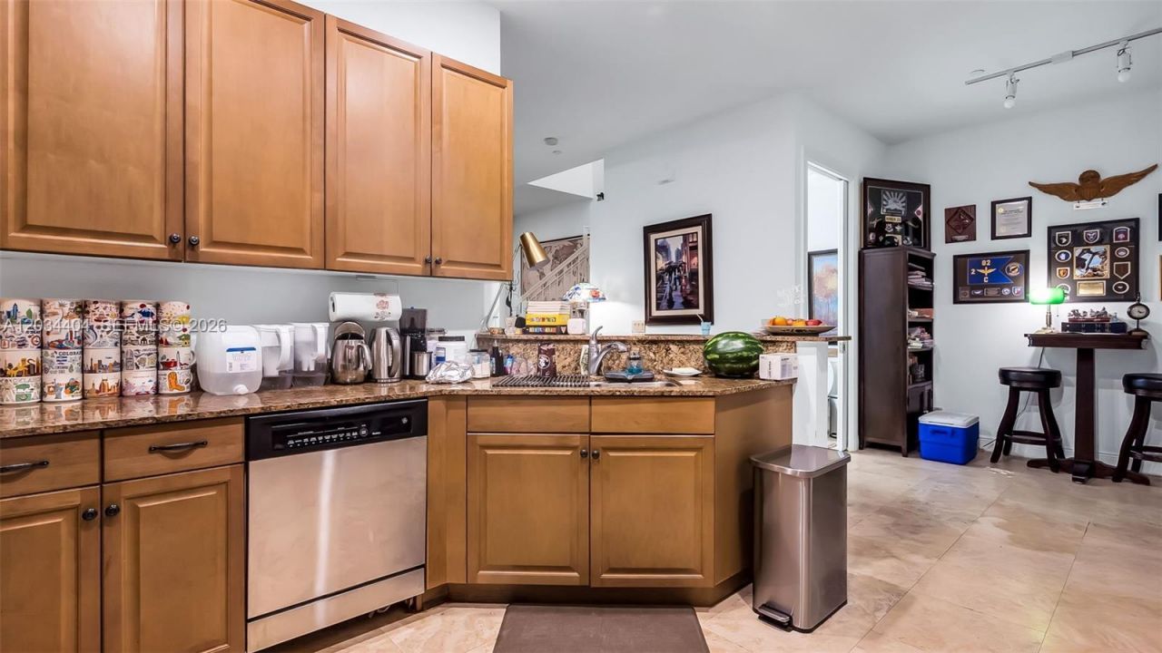 425 NE 69th Cir , Boca Raton, FL 33487 Photo