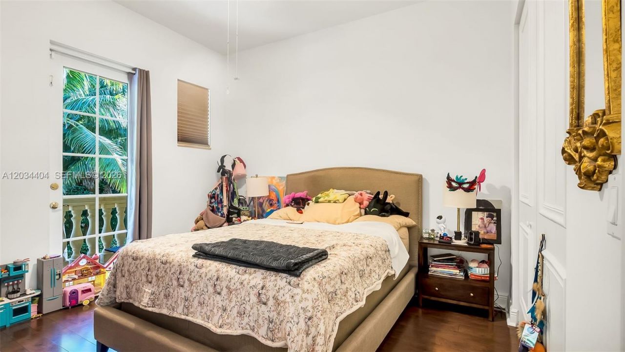 425 NE 69th Cir , Boca Raton, FL 33487 Photo