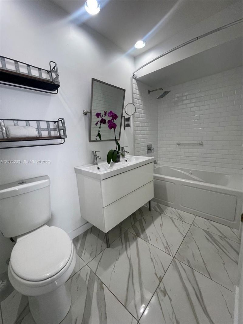 13706 SW 147th Cir Ln, Unit 1-6, Miami, FL 33186 Photo