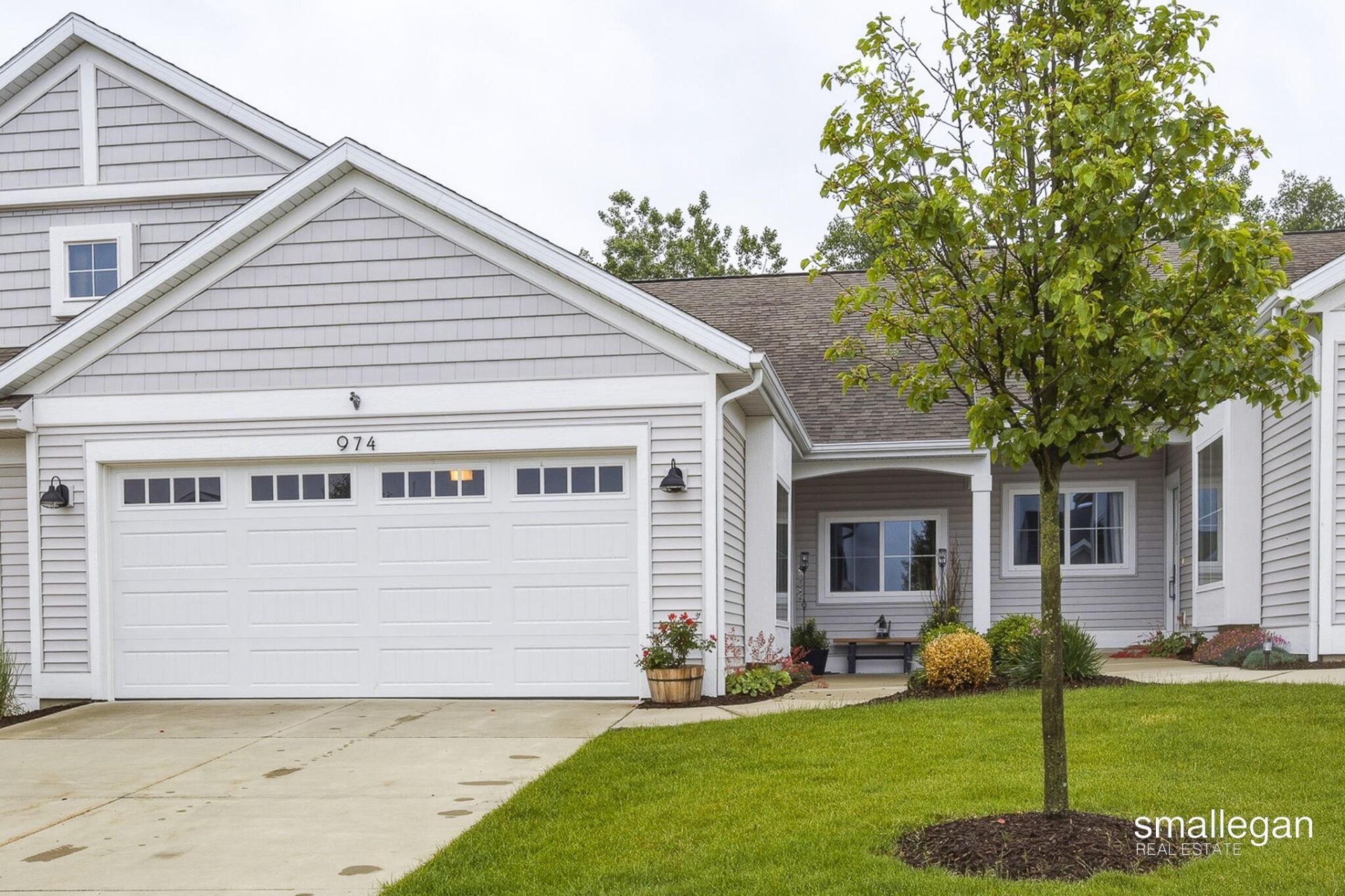974 Castlebay Way, Hudsonville, MI 49426 Main Photo