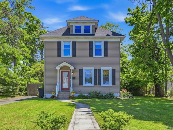 185 Cedar Avenue , Patchogue, NY 11772