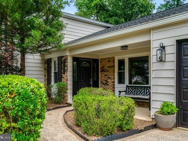 4334 STREAM BED WAY, ALEXANDRIA, VA 22306