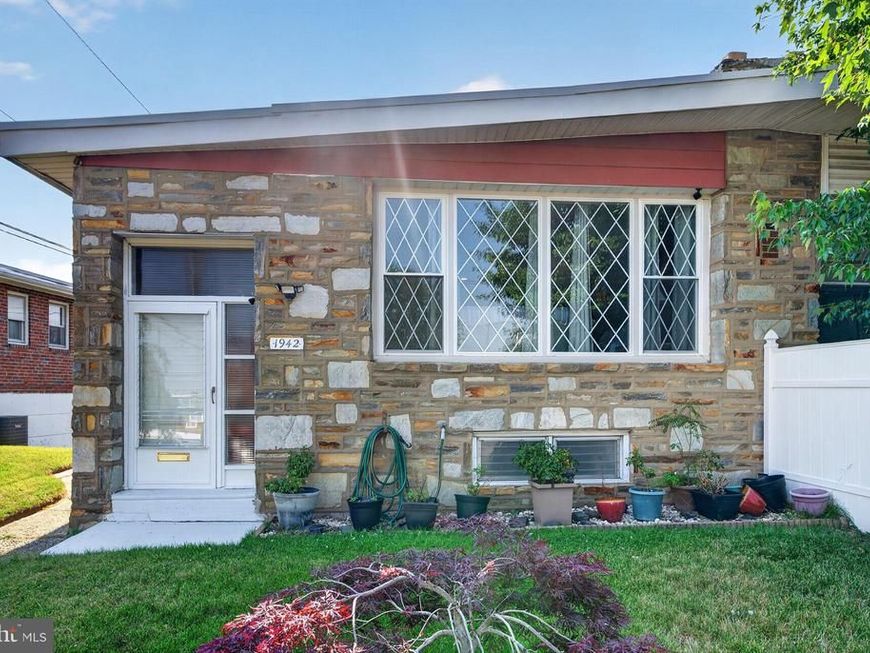 1942 Nester Street, Philadelphia, PA 19115 Main Photo