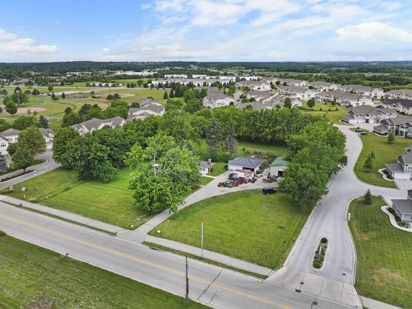 1201 Townline Rd, Lake Geneva, WI 53147