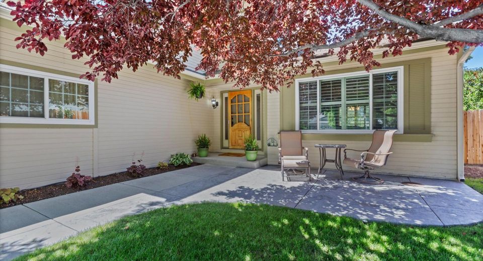 5225 Canyon Crest Court, Sparks, NV 89436 Photo
