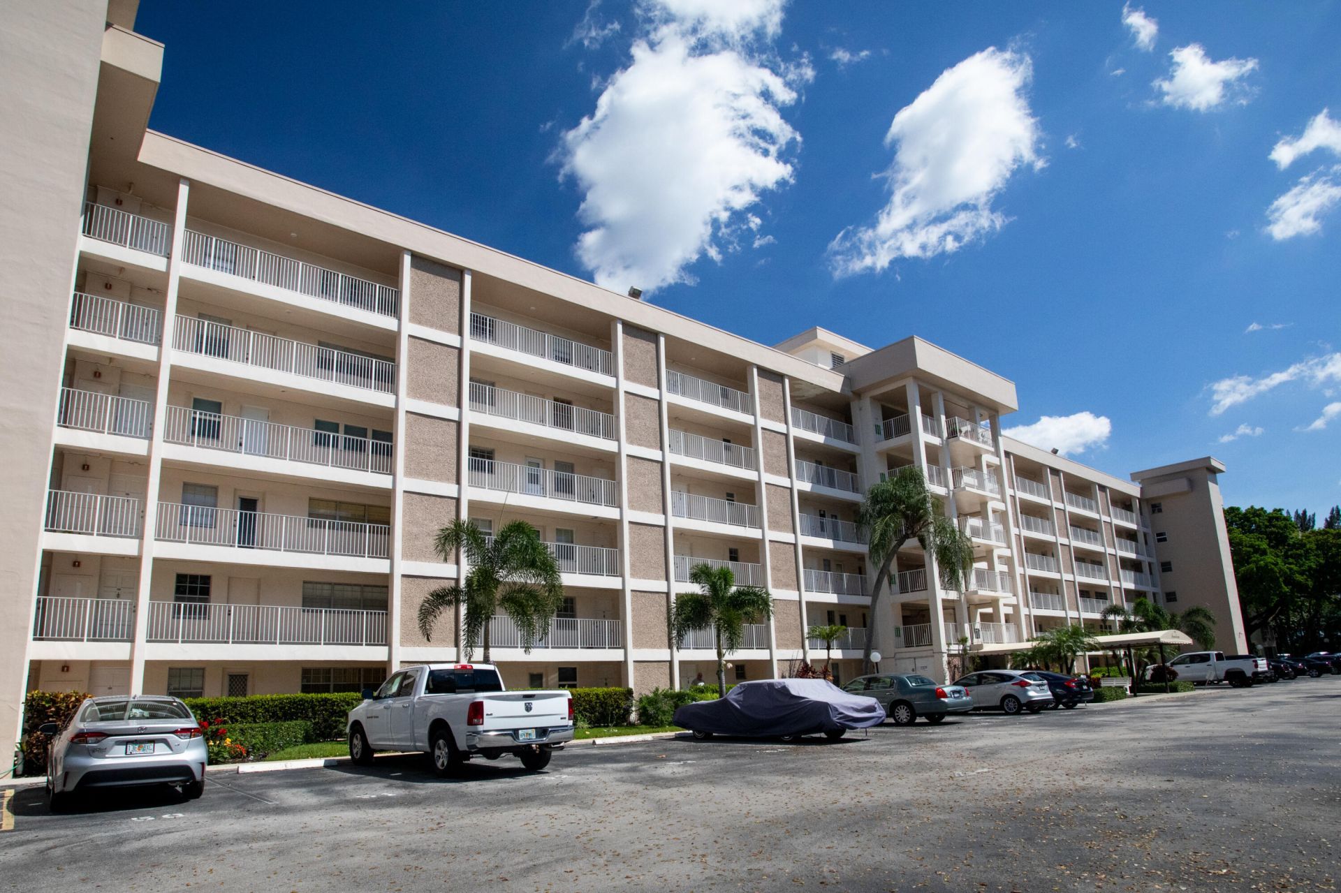 2651 S Course Drive, Unit 109, Pompano Beach, FL 33069 Photo