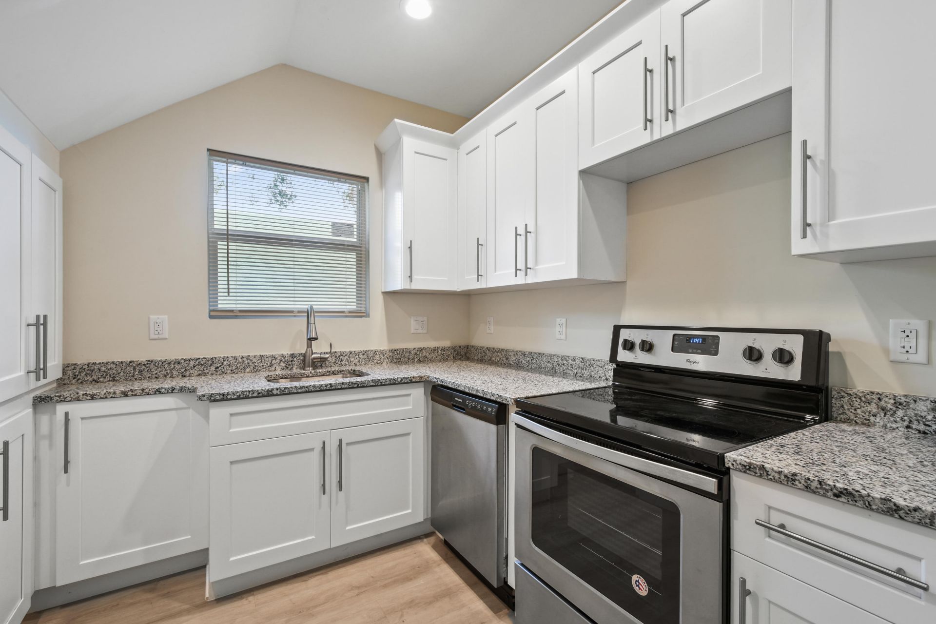 627 Bunker Road, West Palm Beach, FL 33405 Photo