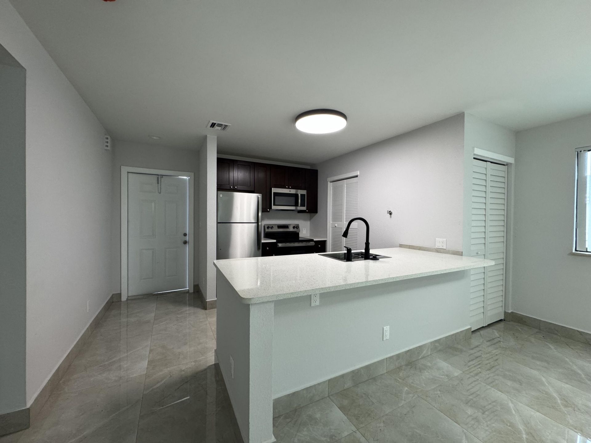 400 NE 30th Street, Unit 2, Pompano Beach, FL 33064 Photo