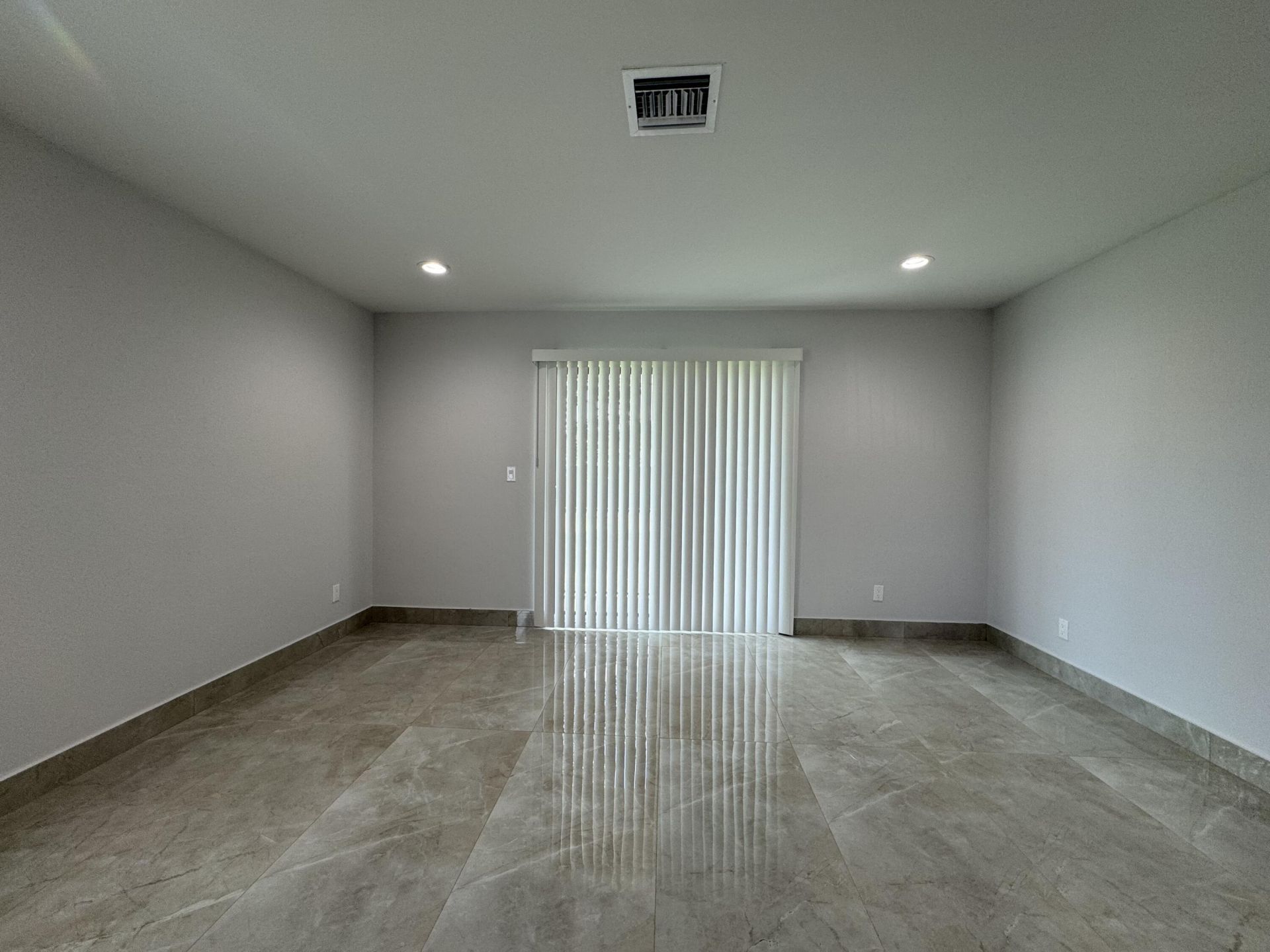 400 NE 30th Street, Unit 2, Pompano Beach, FL 33064 Photo