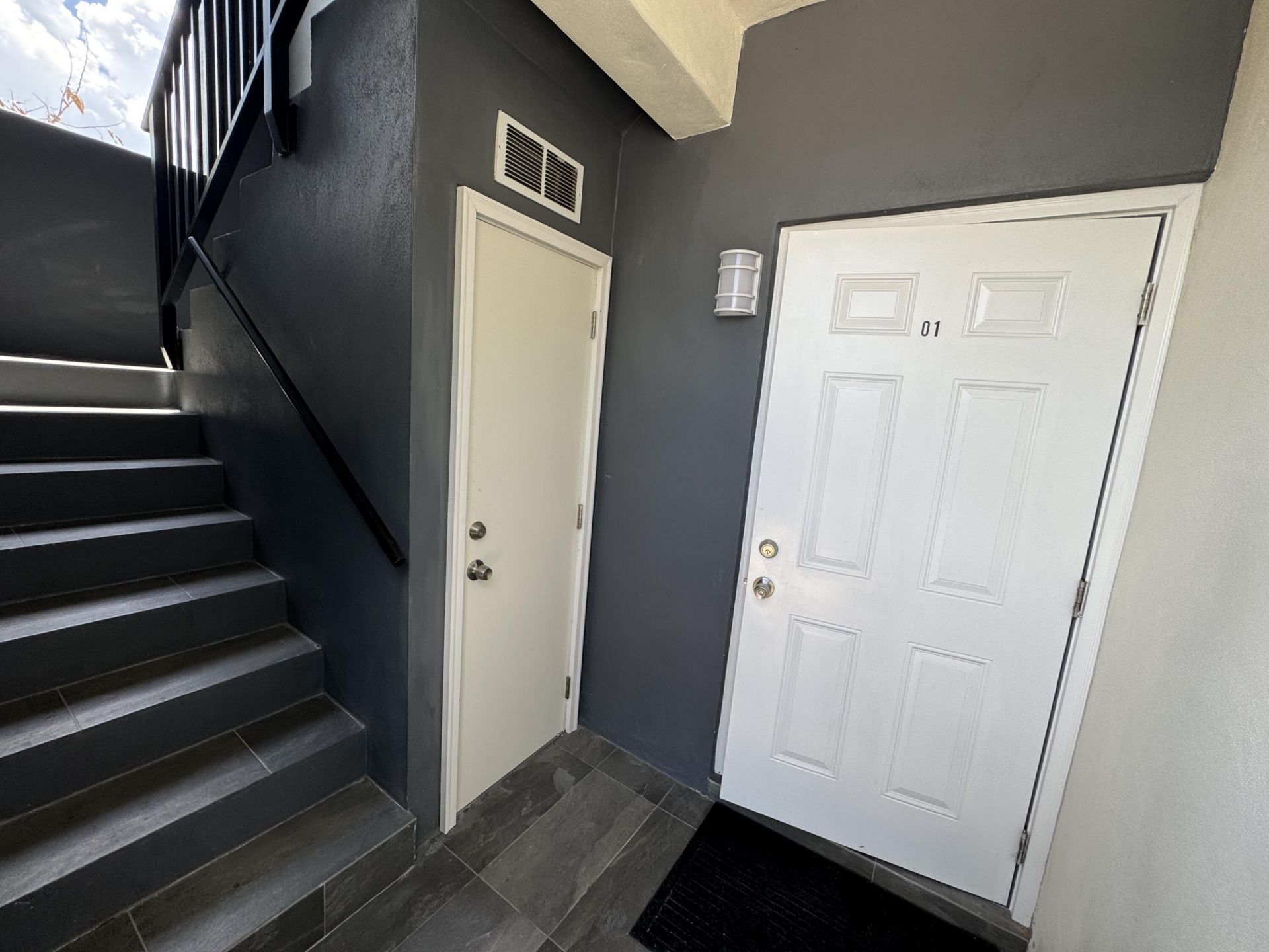 400 NE 30th Street, Unit 2, Pompano Beach, FL 33064 Photo