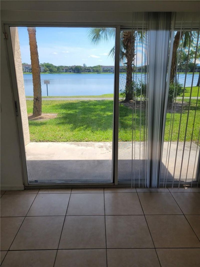 5005 Wiles Road, Unit 108, Coconut Creek, FL 33073 Photo