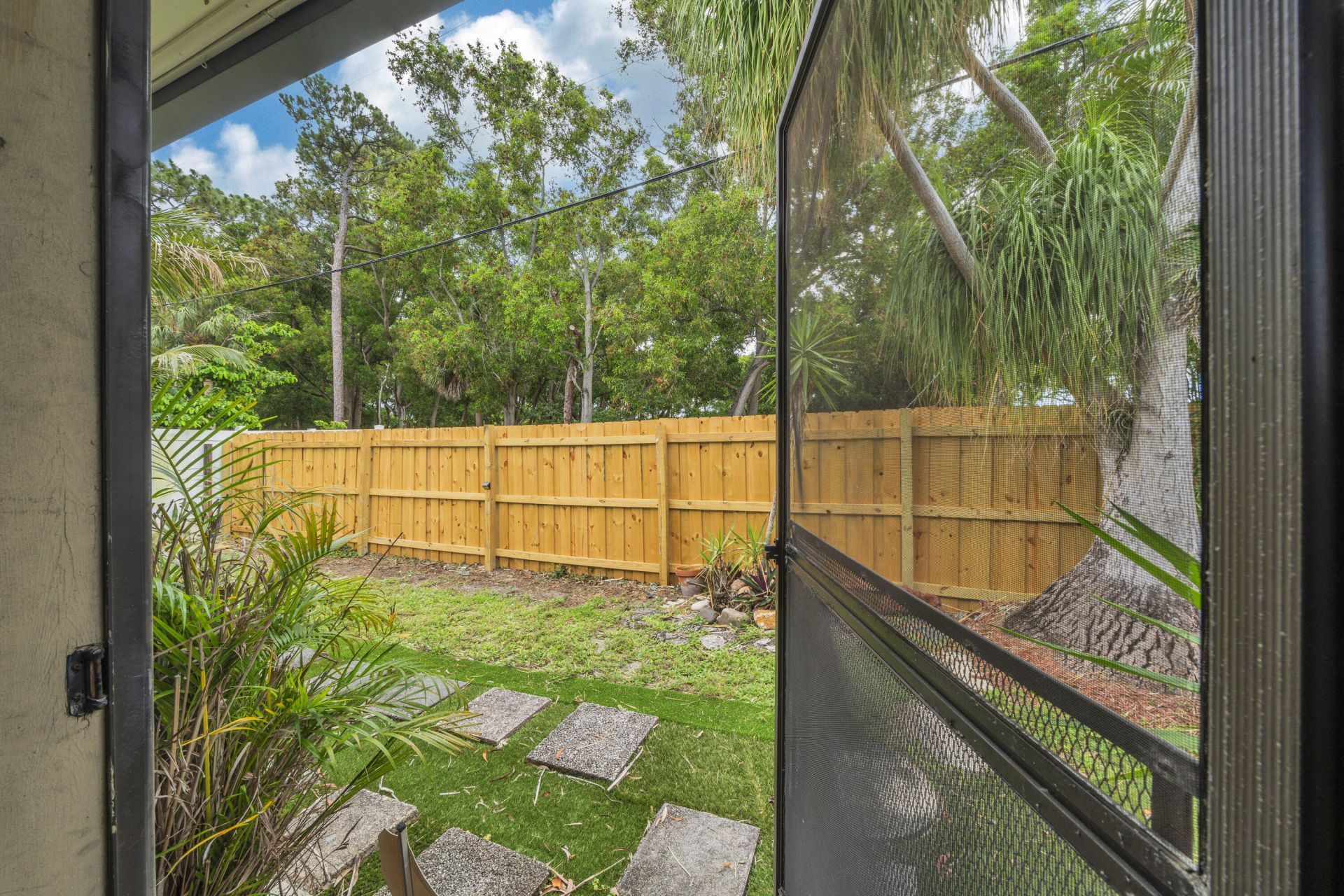 6062 Bania Wood Circle, Atlantis, FL 33462 Photo