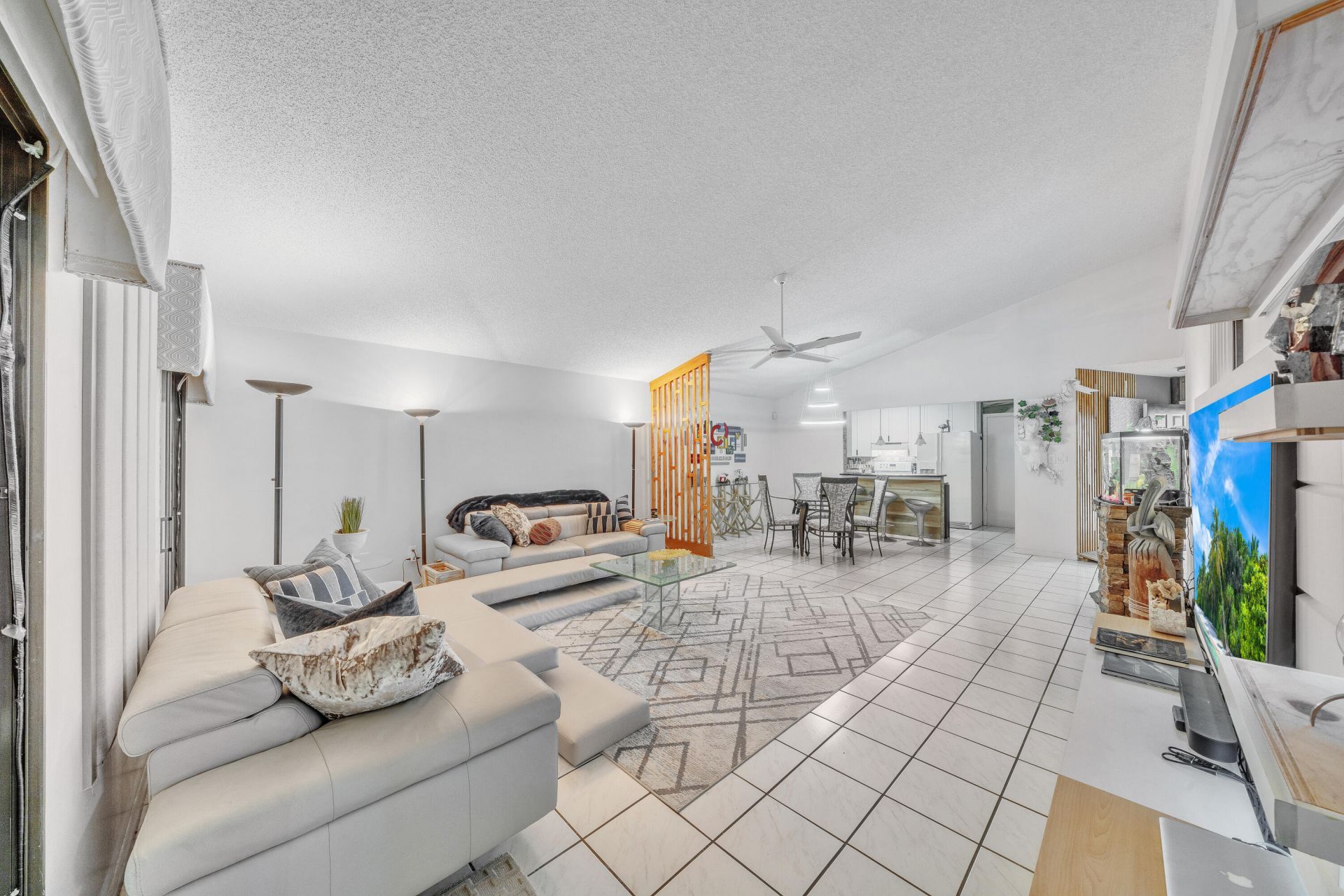 6062 Bania Wood Circle, Atlantis, FL 33462 Photo