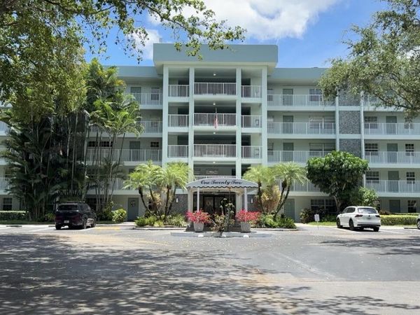 802 Cypress Grove Lane, Unit 506, Pompano Beach, FL 33069