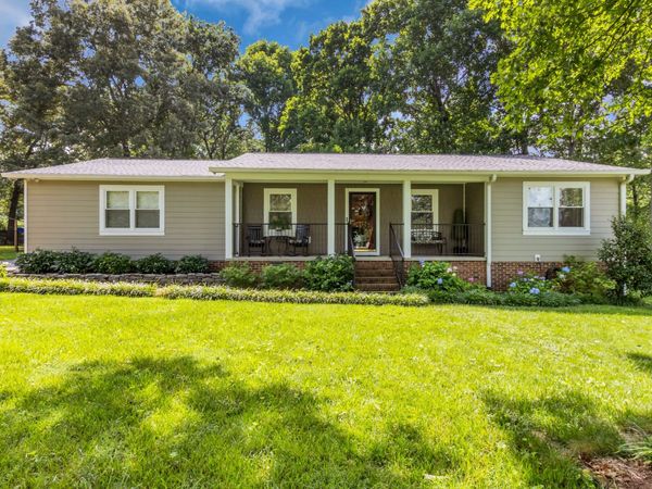 715 Wanda Ln , Tullahoma, TN 37388