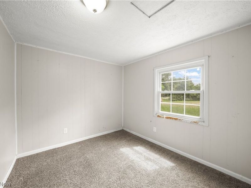 10432 State Route 303, Windham, OH 44288 Photo 7