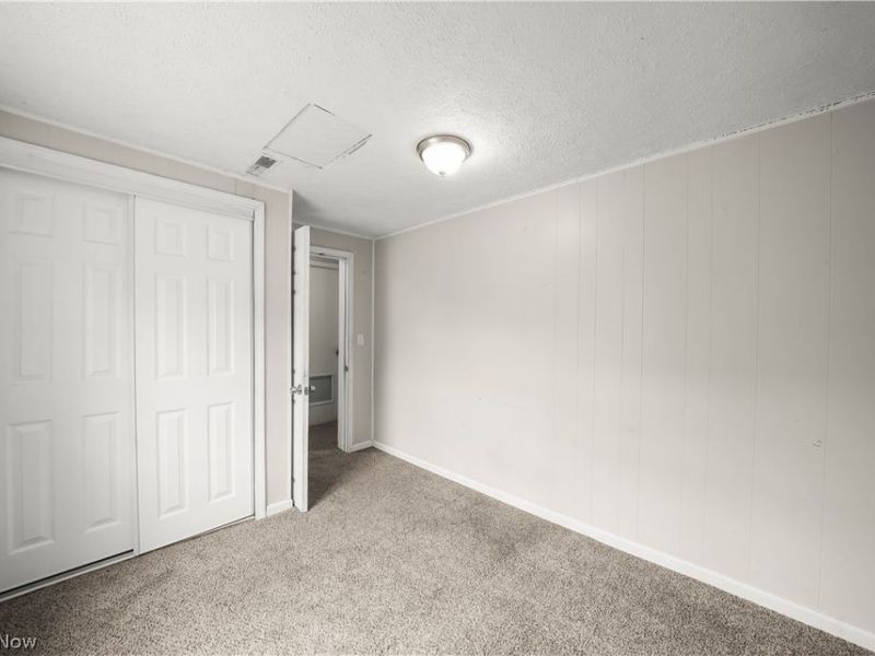 10432 State Route 303, Windham, OH 44288 Photo 8