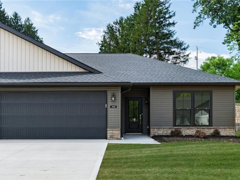 3436 Jamestown Drive, Zanesville, OH 43701 Photo 1