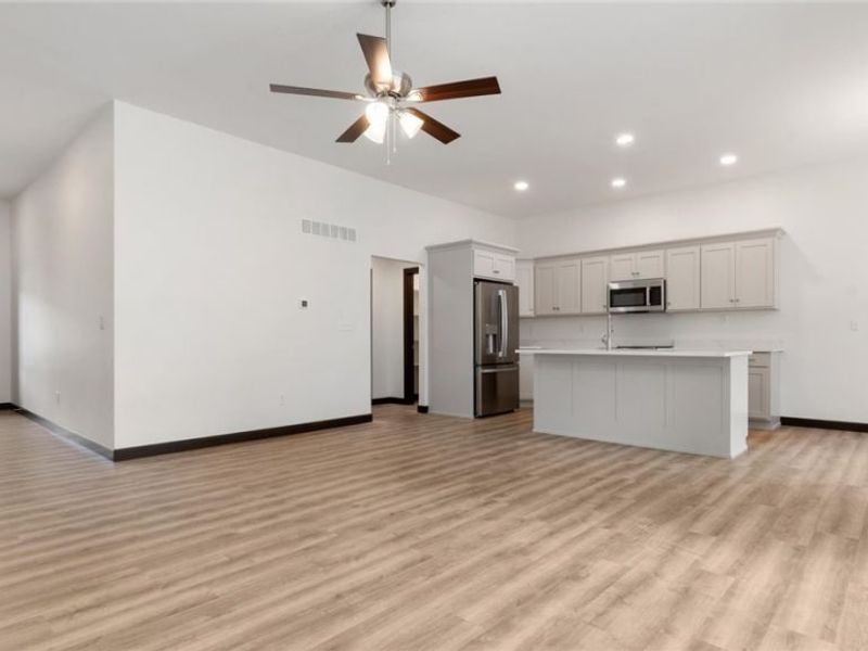 3436 Jamestown Drive, Zanesville, OH 43701 Photo 7