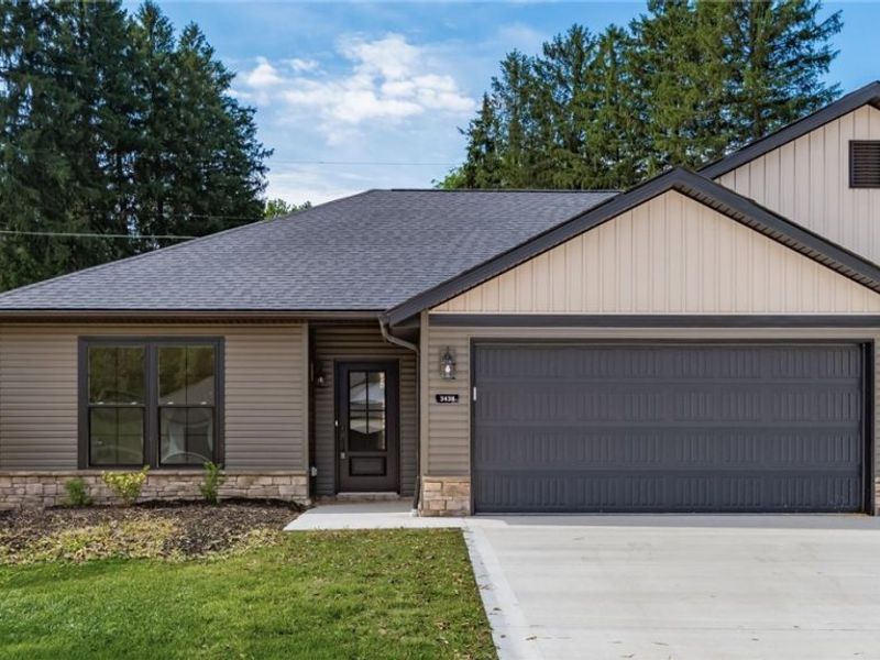 3438 Jamestown Drive, Zanesville, OH 43701 Photo 3