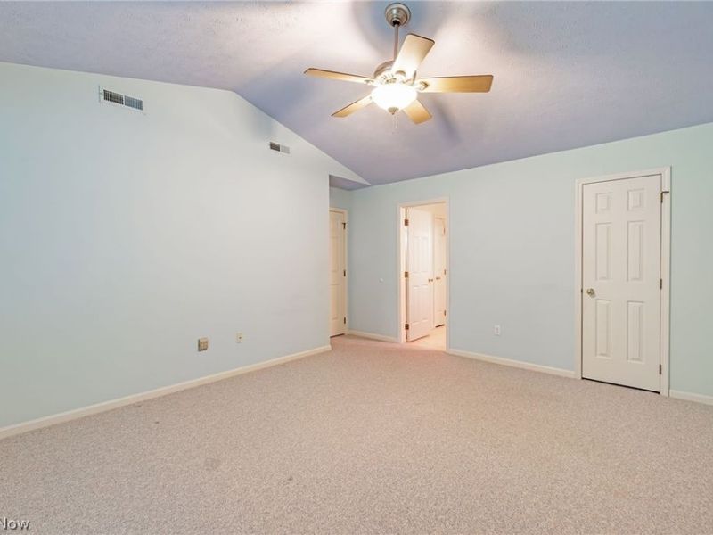 421 Pebblebrook Drive, Willoughby Hills, OH 44094 Photo 16