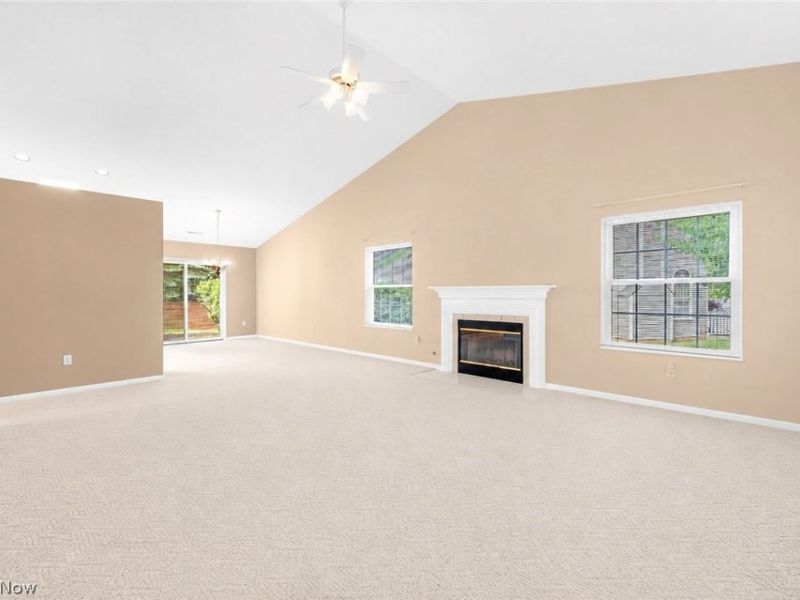 421 Pebblebrook Drive, Willoughby Hills, OH 44094 Photo 2