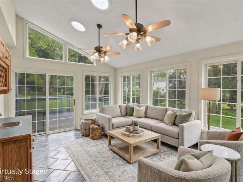 367 Bar Harbor Drive, Bay Village, OH 44140 Photo 4