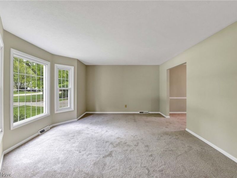 367 Bar Harbor Drive, Bay Village, OH 44140 Photo 8