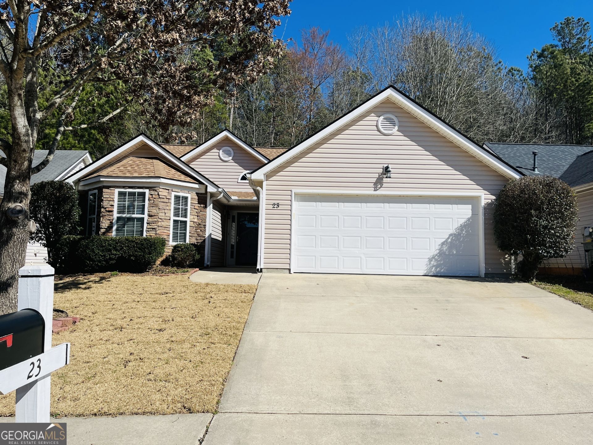23 Belltree Circle, Newnan, GA 30265 Main Photo