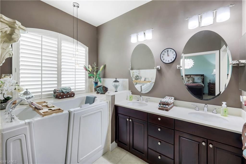 5661 Kensington Loop , Fort Myers, FL 33912 Photo