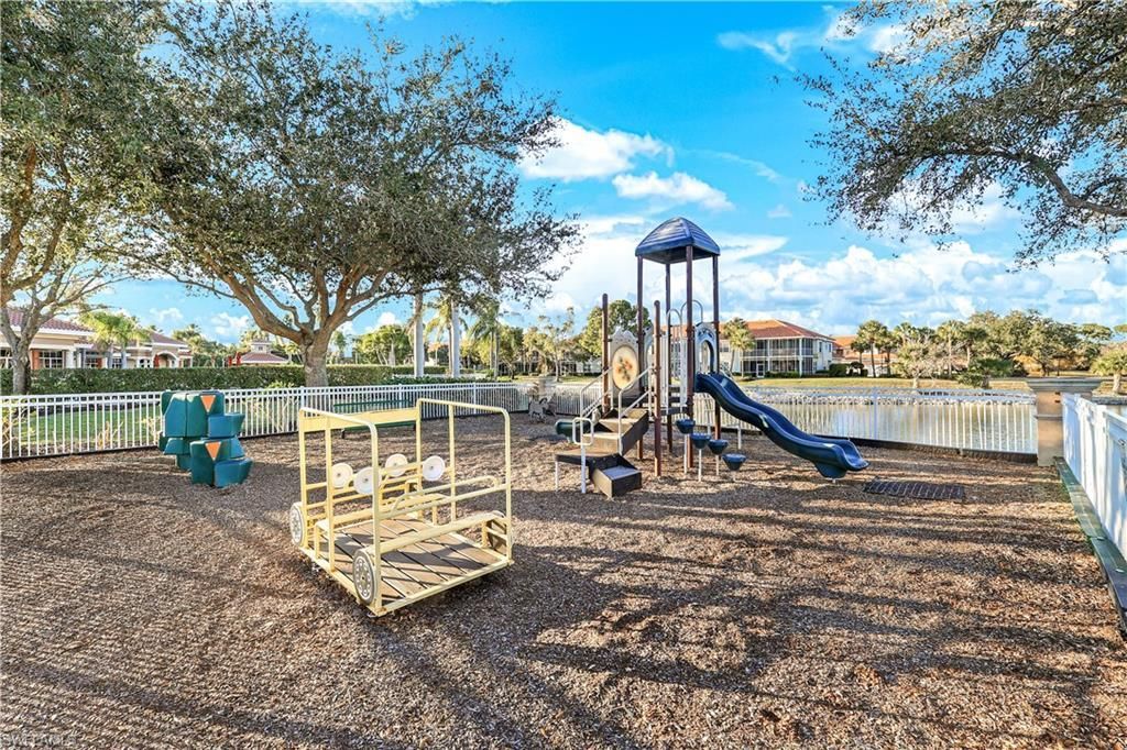 5661 Kensington Loop , Fort Myers, FL 33912 Photo