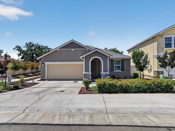 7978 Cobb St, Citrus Heights, CA 95610