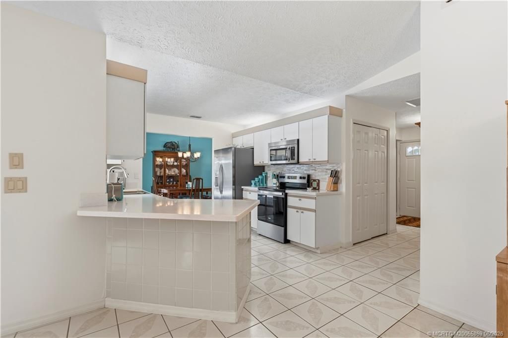 144 SW Exmore Avenue, Port Saint Lucie, FL 34983 Photo