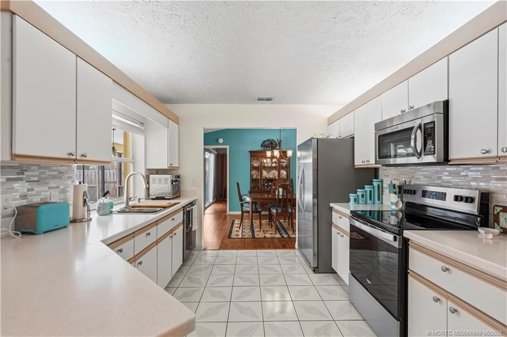 144 SW Exmore Avenue, Port Saint Lucie, FL 34983 Photo