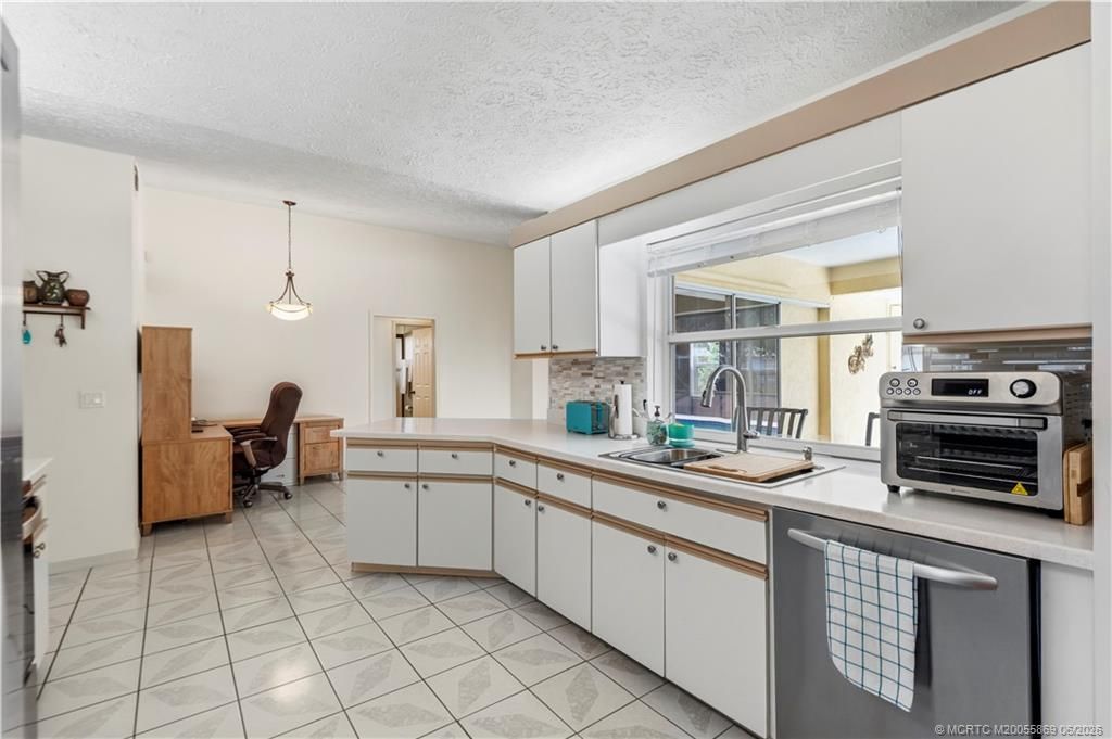 144 SW Exmore Avenue, Port Saint Lucie, FL 34983 Photo