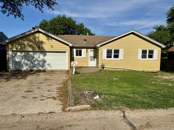 2518 13th Street , Rock Island, IL 61201