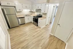 930 Blackrail Court photo 4