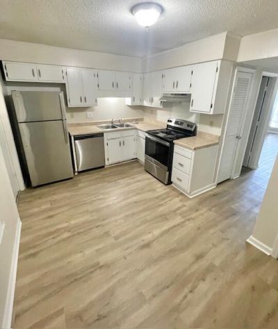 930 Blackrail Court Photo 5