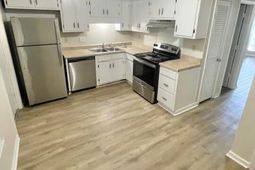930 Blackrail Court photo 4