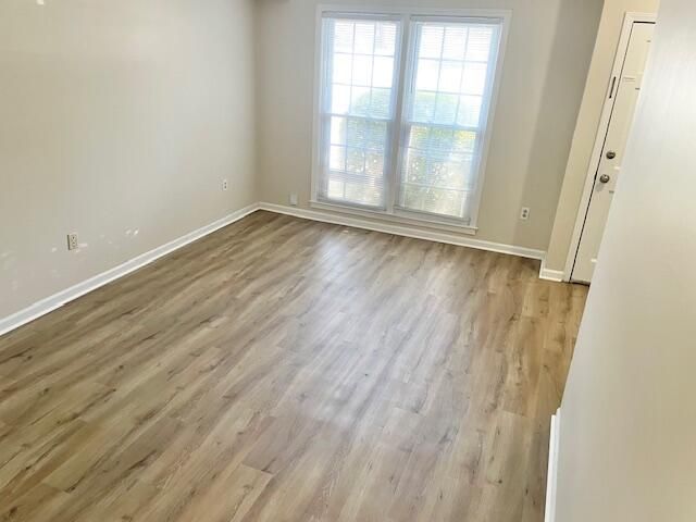 930 Blackrail Court Photo 7